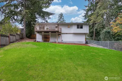 17429 NE 10th Street, Bellevue, WA 98008 - Photo 29