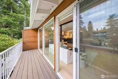 17429 NE 10th Street, Bellevue, WA 98008 - Photo 33