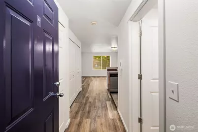 8745 Greenwood Avenue N #207, Seattle, WA 98103 - Photo 3