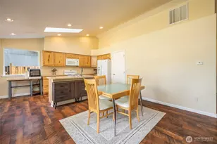 3001 Green Valley Dr, Maple Falls, WA 98266 - Photo 5