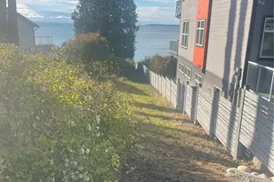 8795 Charel Dr, Blaine, WA 98230 - Photo 7