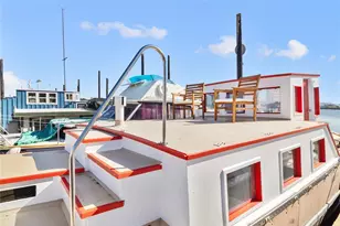 2100 West Bay Dr NW, Olympia, WA 98502 - Photo 31