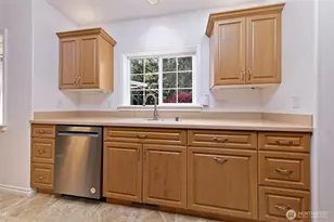 111 E Maryann Pl, Shelton, WA 98584 - Photo 9