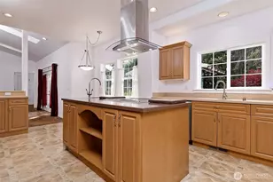 111 E Maryann Pl, Shelton, WA 98584 - Photo 9