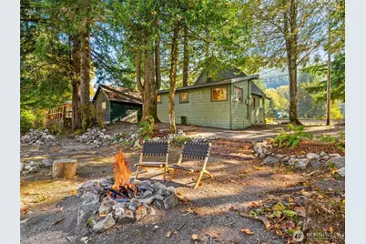 520 Railroad Avenue E, Skykomish, WA 98288 - Photo 25