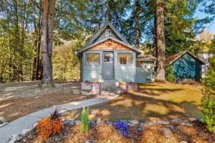 520 Railroad Ave E, Skykomish, WA 98288 - Photo 5