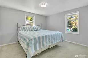 12230 68th Ave S, Seattle, WA 98178 - Photo 13