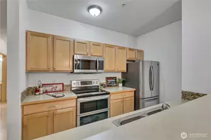 3012 SE 8th Pl, Renton, WA 98058 - Photo 9