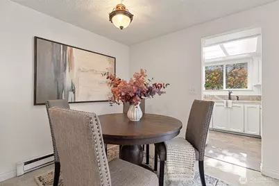 820 Cady Road #J206, Everett, WA 98203 - Photo 9