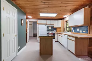 141 N Handicap Pl, Hoodsport, WA 98548 - Photo 5