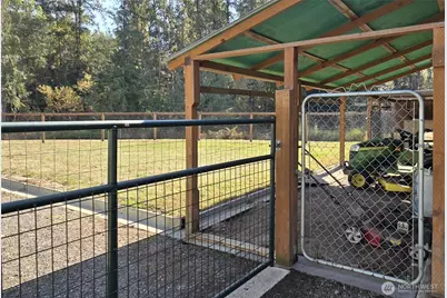 36003 36th Avenue E, Eatonville, WA 98328 - Photo 35