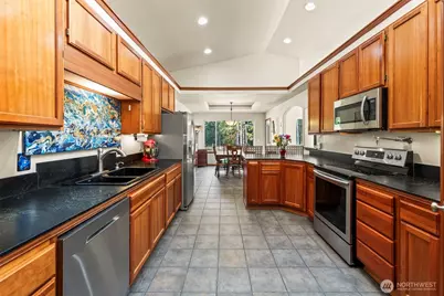 36003 36th Avenue E, Eatonville, WA 98328 - Photo 9