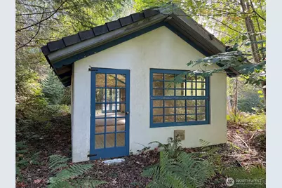 2563 E South Island Drive, Shelton, WA 98584 - Photo 7