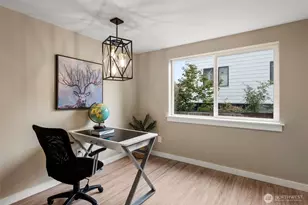 6709 Aurora Ave N, Seattle, WA 98103 - Photo 11