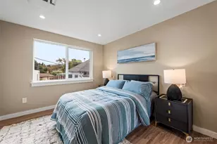 6709 Aurora Ave N, Seattle, WA 98103 - Photo 15