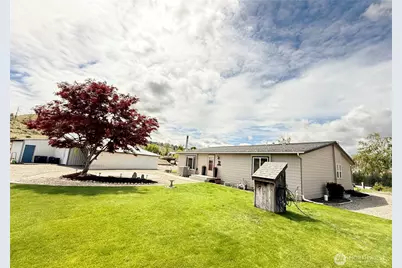92 Crumbacher Road, Tonasket, WA 98855 - Photo 39