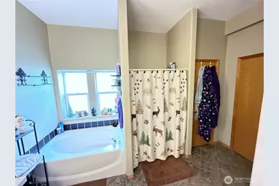 92 Crumbacher Road, Tonasket, WA 98855 - Photo 17