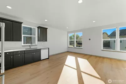 817 Lewis Street, Walla Walla, WA 99362 - Photo 5