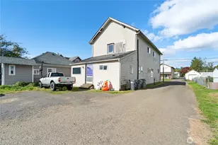 1117 E 1st St, Aberdeen, WA 98520 - Photo 17