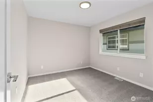 24142 Camas Pl SE, Black Diamond, WA 98010 - Photo 21