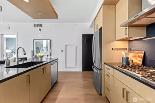 1321 Seneca St, Seattle, WA 98101 - Photo 9