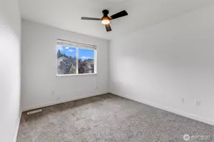 20201 13th Street Ct E, Spanaway, WA 98387 - Photo 11