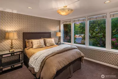 8622 NE 10th Street, Medina, WA 98039 - Photo 19