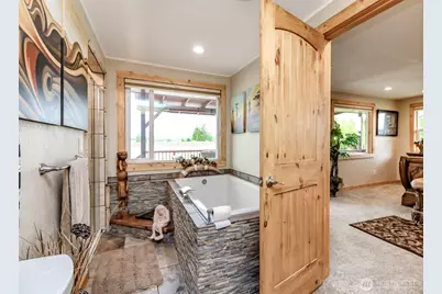 36510 Mountain Highway E, Eatonville, WA 98328 - Photo 17