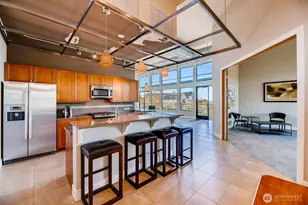 55 Pine St, Edmonds, WA 98020 - Photo 33