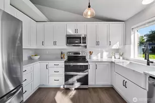 23206 113th St E, Buckley, WA 98321 - Photo 13