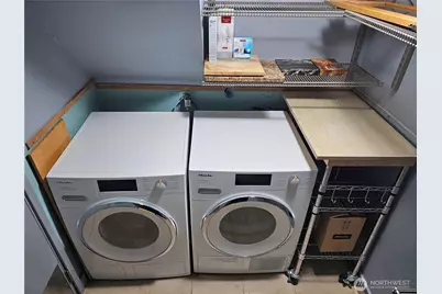 2822 Prosch Avenue W, Seattle, WA 98119 - Photo 31