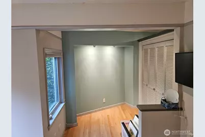 2822 Prosch Avenue W, Seattle, WA 98119 - Photo 21