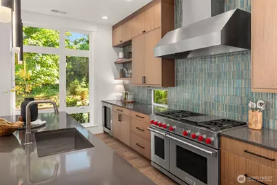 21029 SE 80th Street, Issaquah, WA 98027 - Photo 13