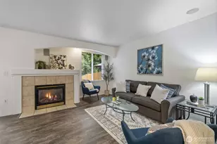 8705 1st Pl NE, Lake Stevens, WA 98258 - Photo 9