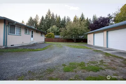 531 Collins Street, Forks, WA 98331 - Photo 25