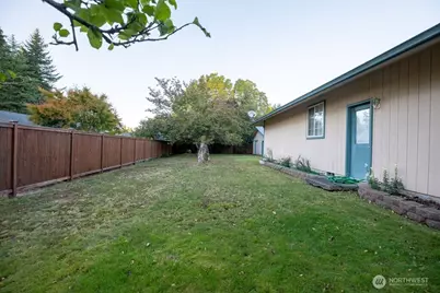 531 Collins Street, Forks, WA 98331 - Photo 29