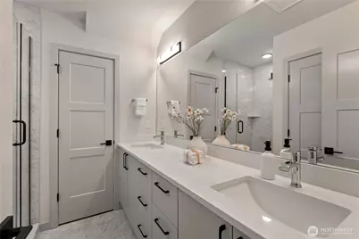 922 B N 35th Street, Seattle, WA 98103 - Photo 23