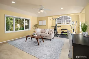 27131 SE 25th Pl, Sammamish, WA 98075 - Photo 29