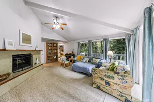 422 Sudden Valley Dr, Bellingham, WA 98229 - Photo 5