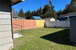 26206 R St, Ocean Park, WA 98640 - Photo 3