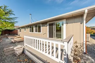 947 E Cedar St, Sequim, WA 98382 - Photo 19