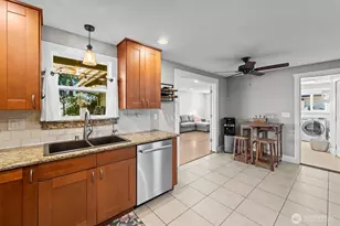 11621 Farwest Dr SW, Lakewood, WA 98498 - Photo 21