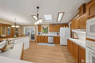 2350 Rincon Ave, Enumclaw, WA 98022 - Photo 11