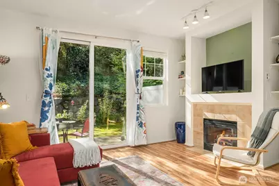 3737 S Holly Park Drive #2, Seattle, WA 98118 - Photo 5