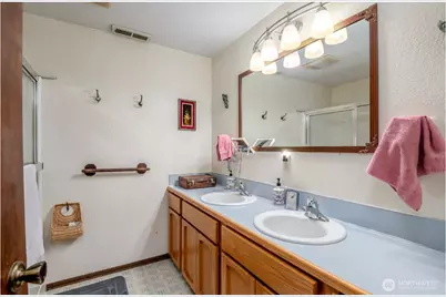 2909 13th Street SW, Puyallup, WA 98373 - Photo 21