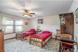 2909 13th St SW, Puyallup, WA 98373 - Photo 13