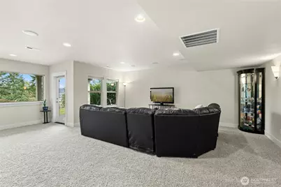 2744 NW Pine Cone Place, Issaquah, WA 98027 - Photo 31