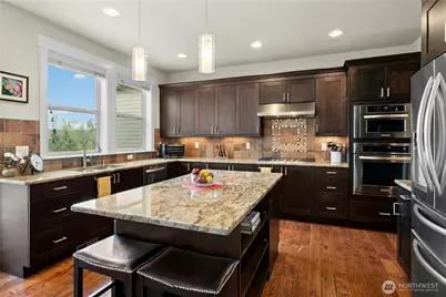 2744 NW Pine Cone Place, Issaquah, WA 98027 - Photo 7