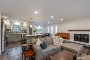 11642 SE 323rd Pl, Auburn, WA 98092 - Photo 3