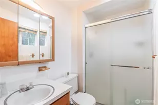 11642 SE 323rd Pl, Auburn, WA 98092 - Photo 15